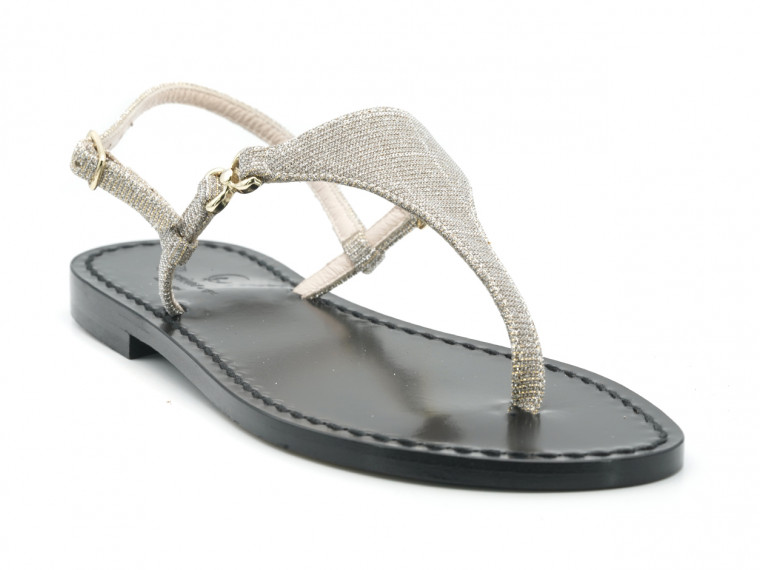 Fabric triangle sandals...