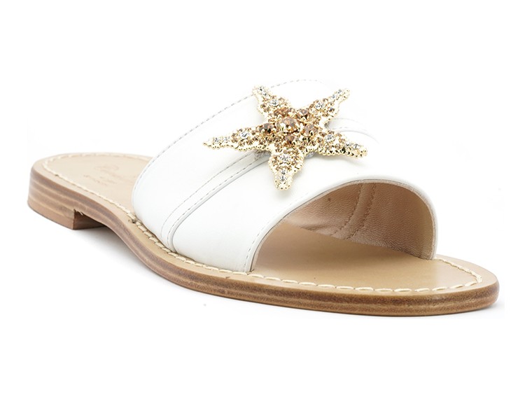 Slippers with starfish