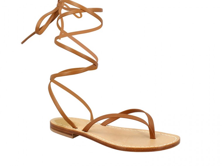 Dea sandali alla schiava